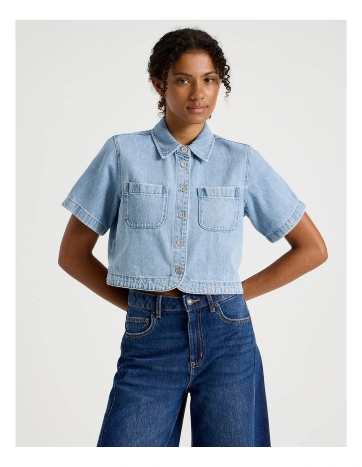 Short Sleeve Boxy Shirt in Light Indigo image 5