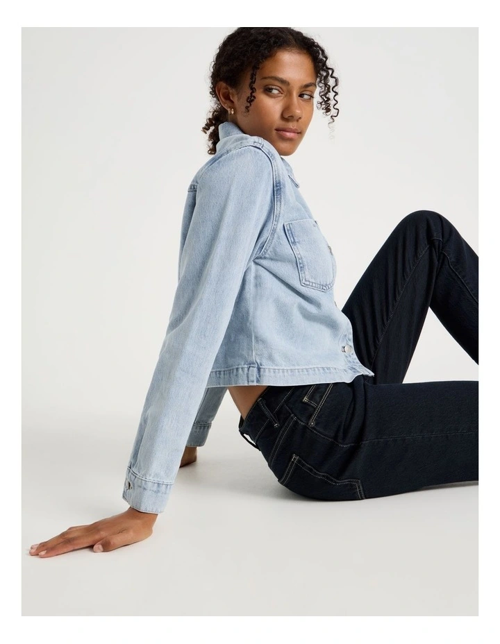 Cropped Boxy Shirt in Light Indigo image 2
