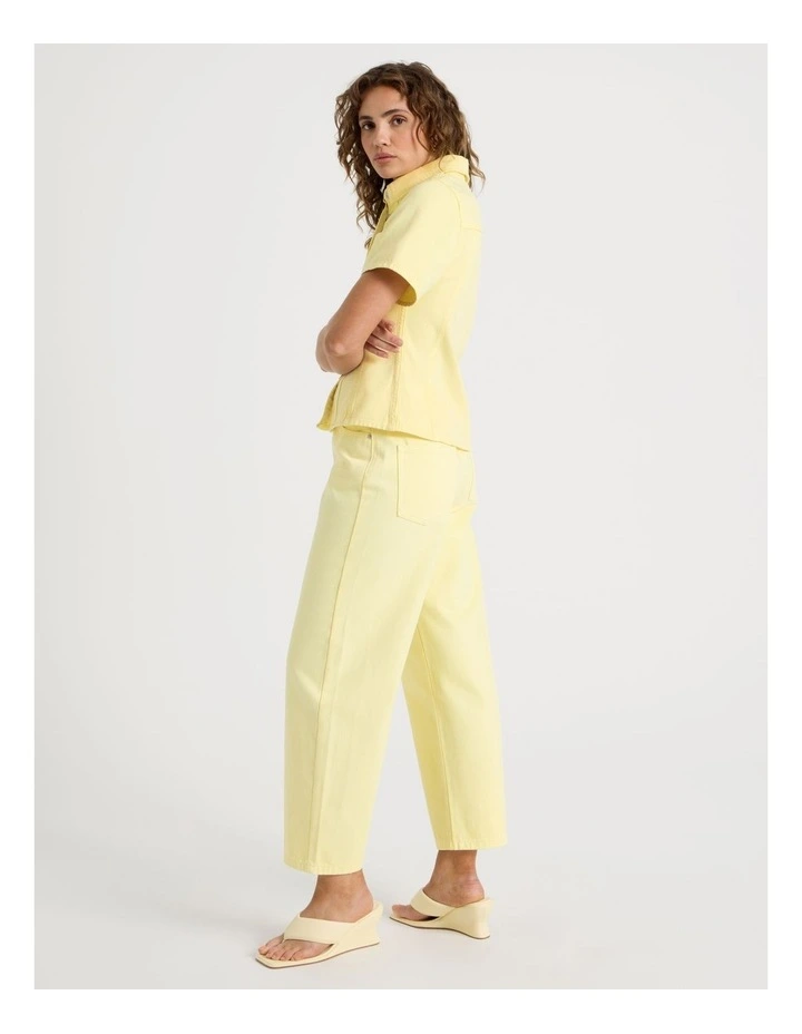 Shaped Short Sleeve Denim Shirt in Yellow image 4