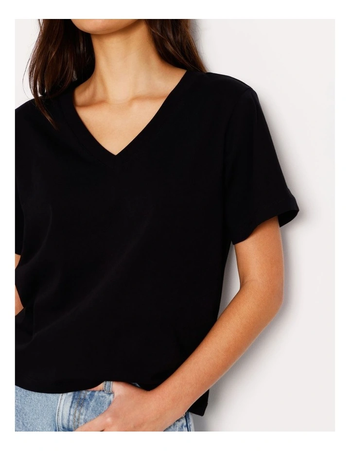 Relaxed V-Neck Tee in Black image 2