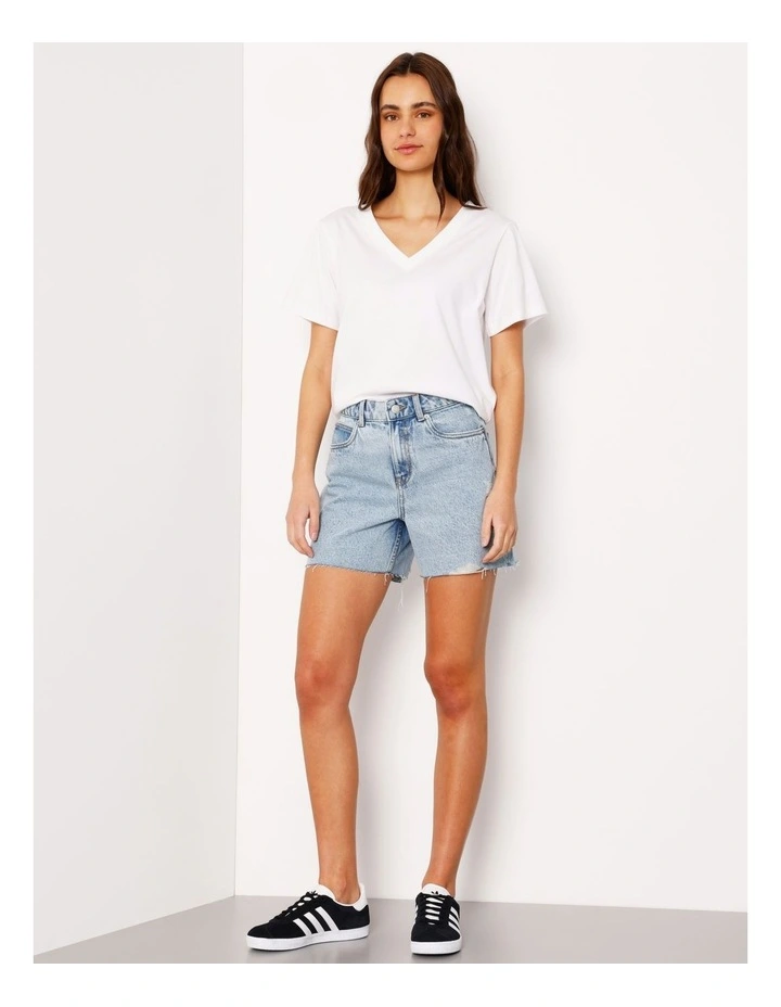 Relaxed V-Neck Tee in White image 3
