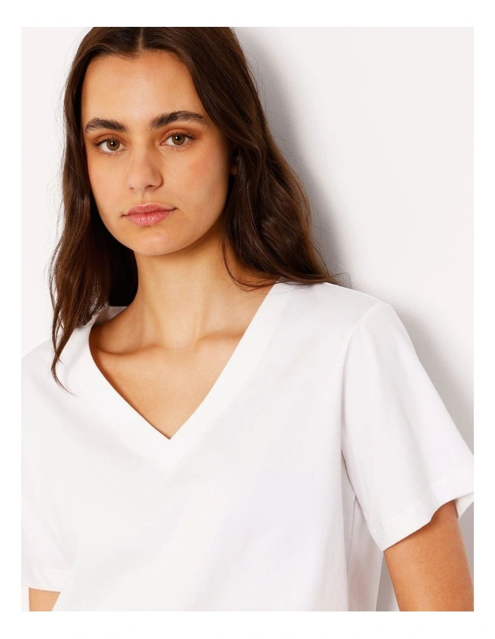 Relaxed V-Neck Tee in White image 5