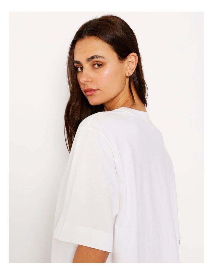Boxy Oversized Tee in White image 7
