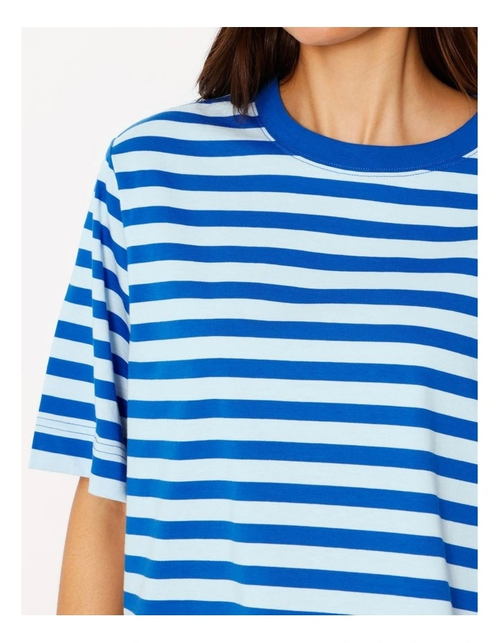 Boxy Oversized Tee in Light Blue/Blue Stripe image 4