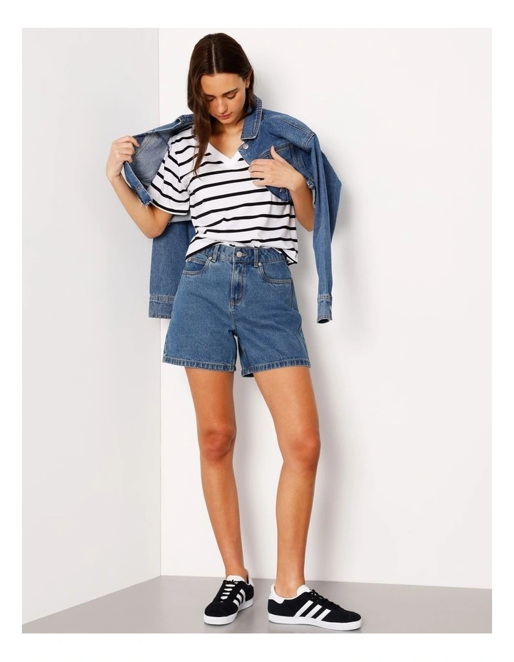 Relaxed V-Neck Tee in Black/White Stripe image 2
