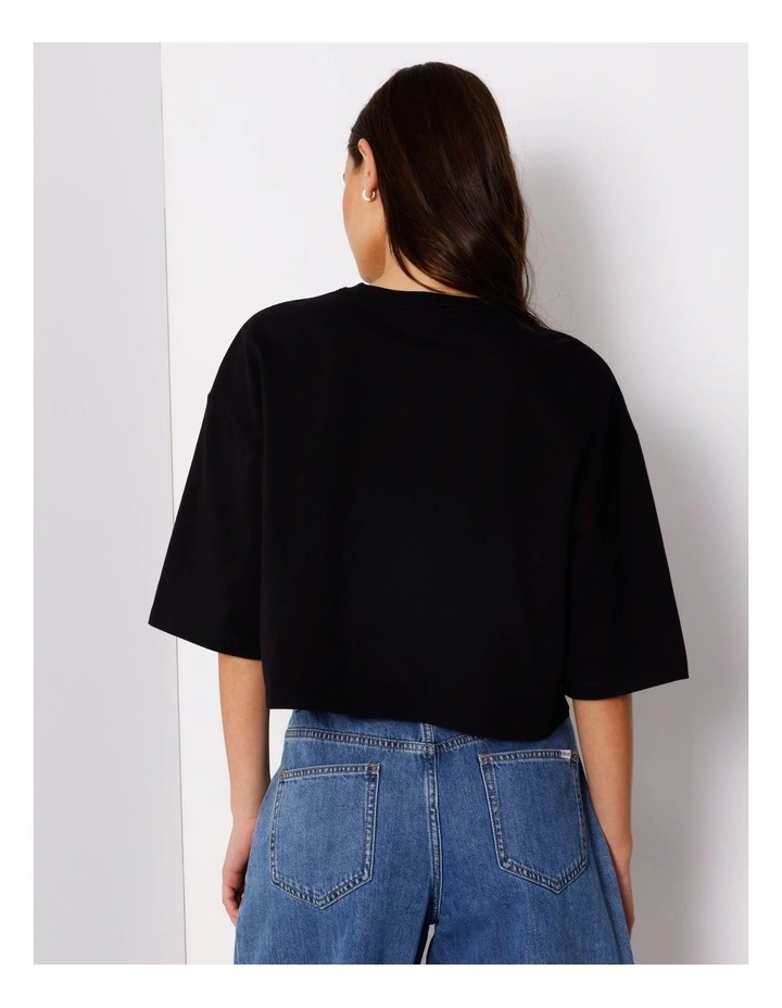Cropped Boxy Tee In Black image 5