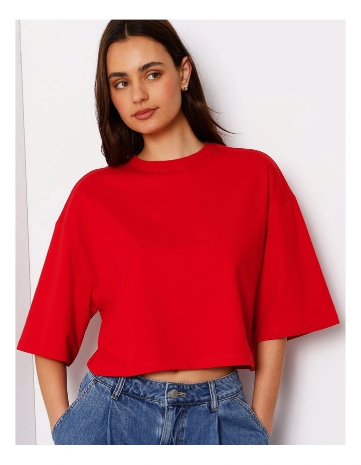 Cropped Boxy Tee in Red image 4