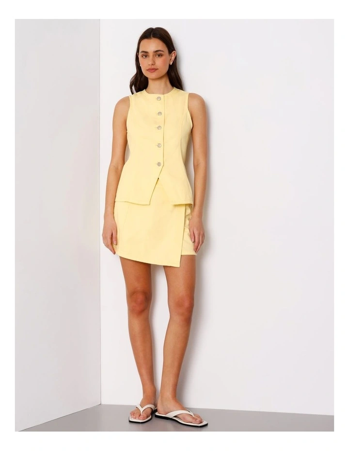 Denim Vest in Light Yellow image 3