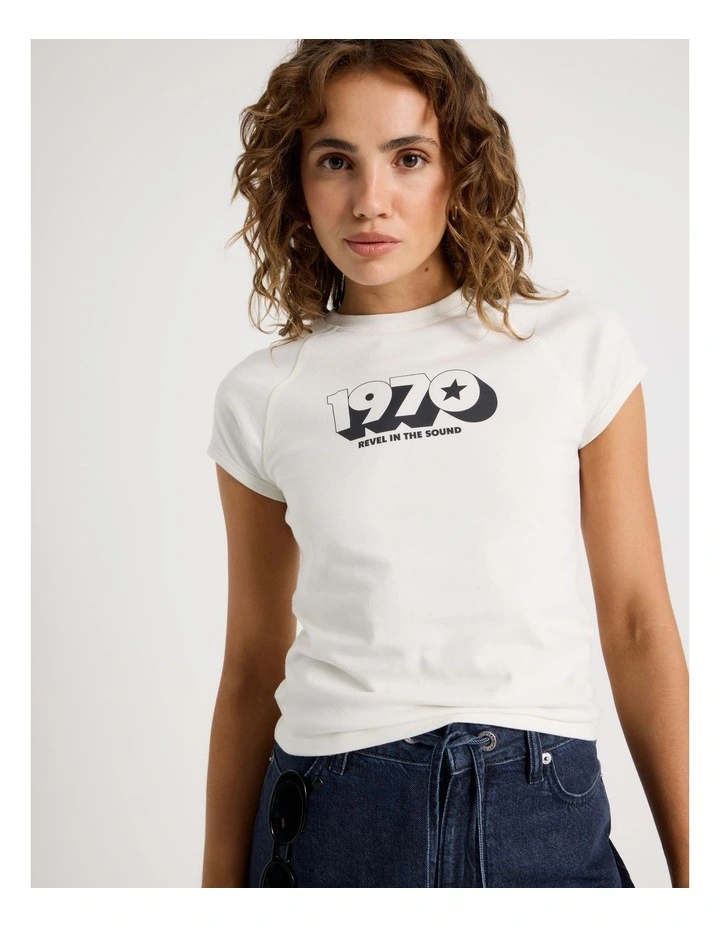 Graphic Raglan Tee in White image 4