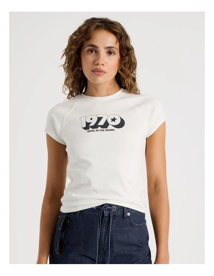 Graphic Raglan Tee in White image 5