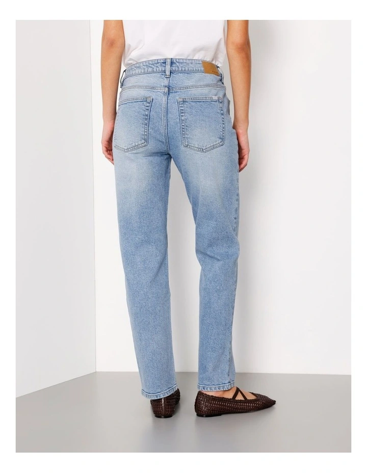 Organic Cotton Blend Straight Jean in Surf Blue image 5