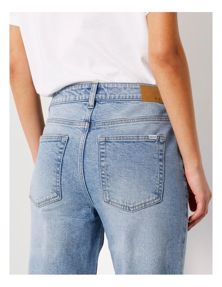Petite Organic Cotton Blend Straight Jean in Surf Blue image 4
