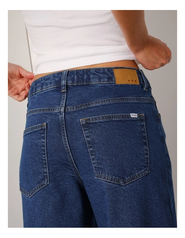 Organic Raw Hem Cropped Wide Leg Jean in Dark Vintage Blue image 2