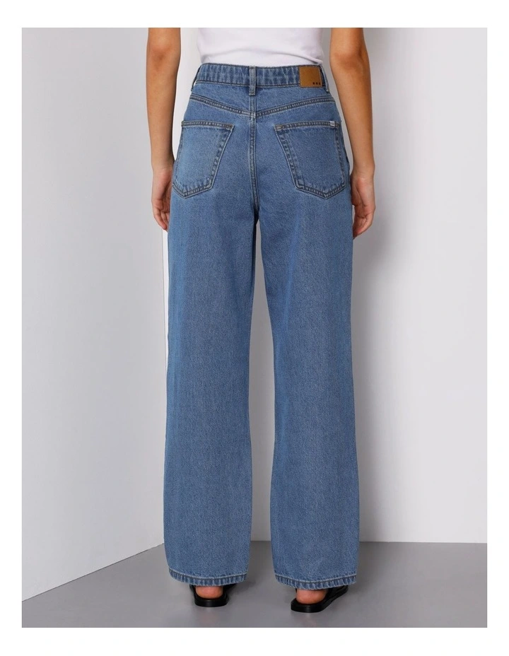 Vintage High Rise Straight Jeans in Pacific Blue image 4