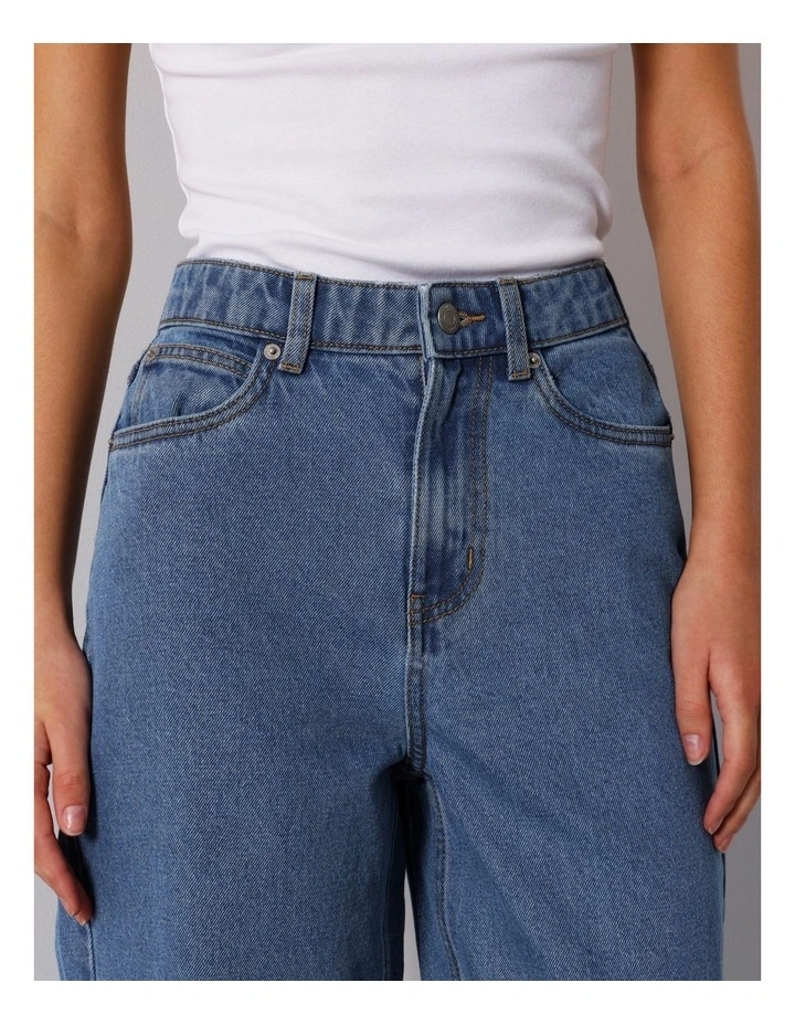 Vintage High Rise Straight Jeans in Pacific Blue image 5