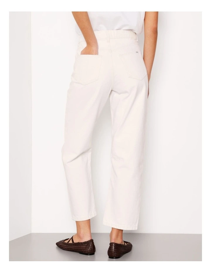Organic Cotton Blend Barrel Leg Jean in Ecru image 5