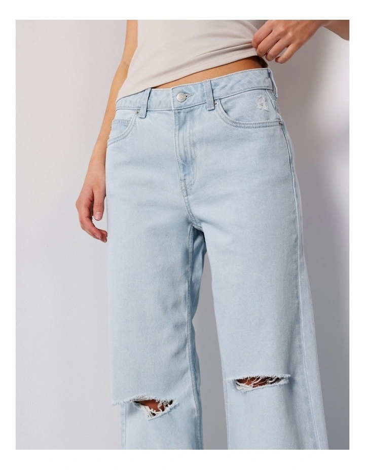 Low Rise Baggy Jean in Ice Blue image 4