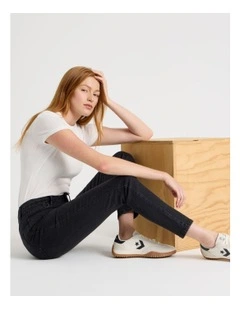 Skinny Mid Rise Jean In Black