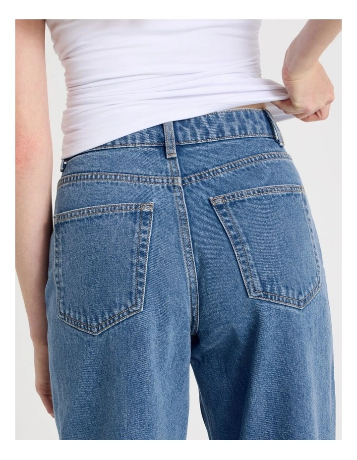 Vintage Straight High Rise Jean In Mid Wash image 6
