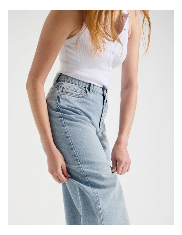 Vintage Straight High Rise Jean In Light Wash image 7
