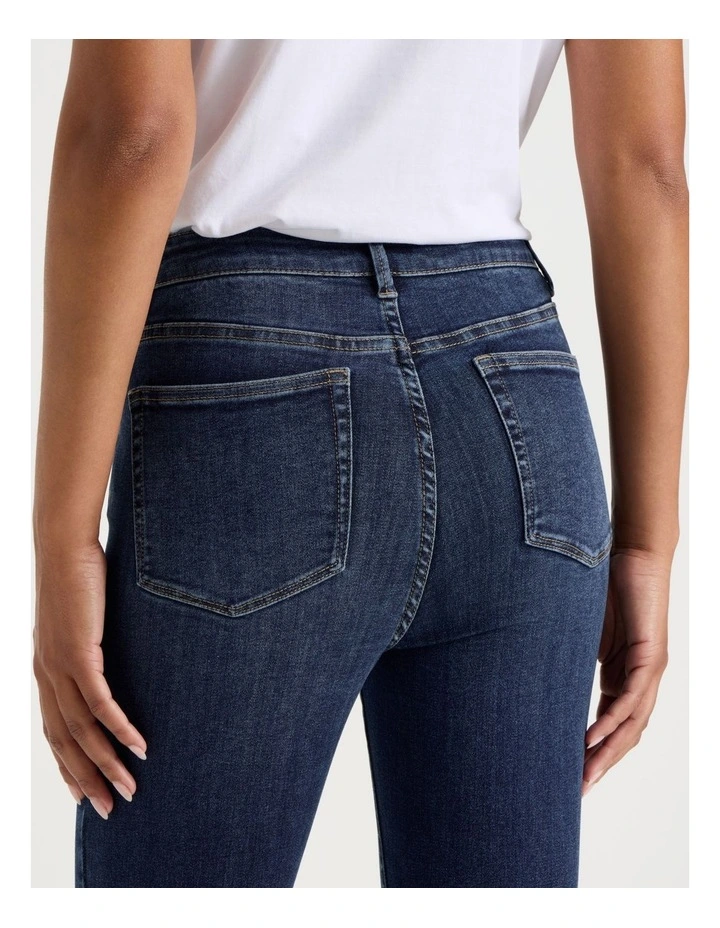 Skinny Shape In Jean In Dark Indigo image 5