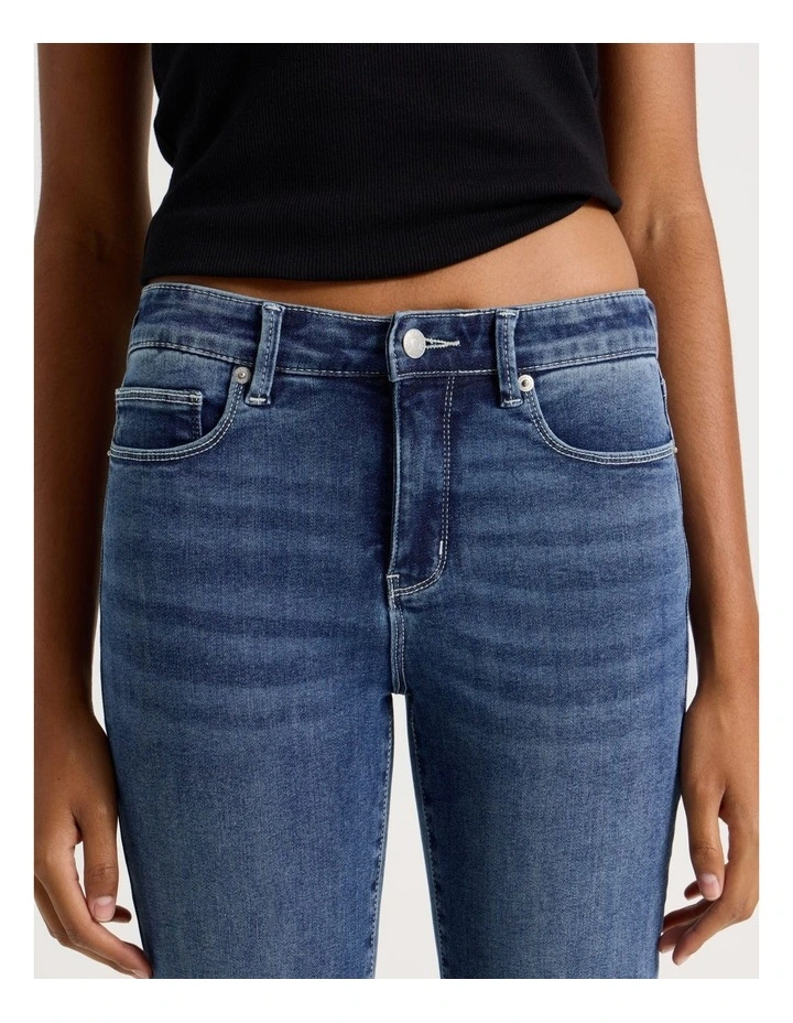 Straight Shape In Mid Rise Jean in Medium Indigo image 3