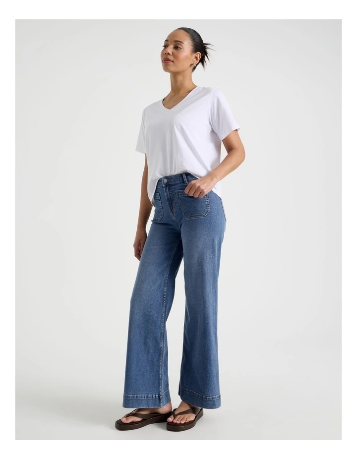 Wide Leg Patch Pocket Jeans in Medium Indigo image 4