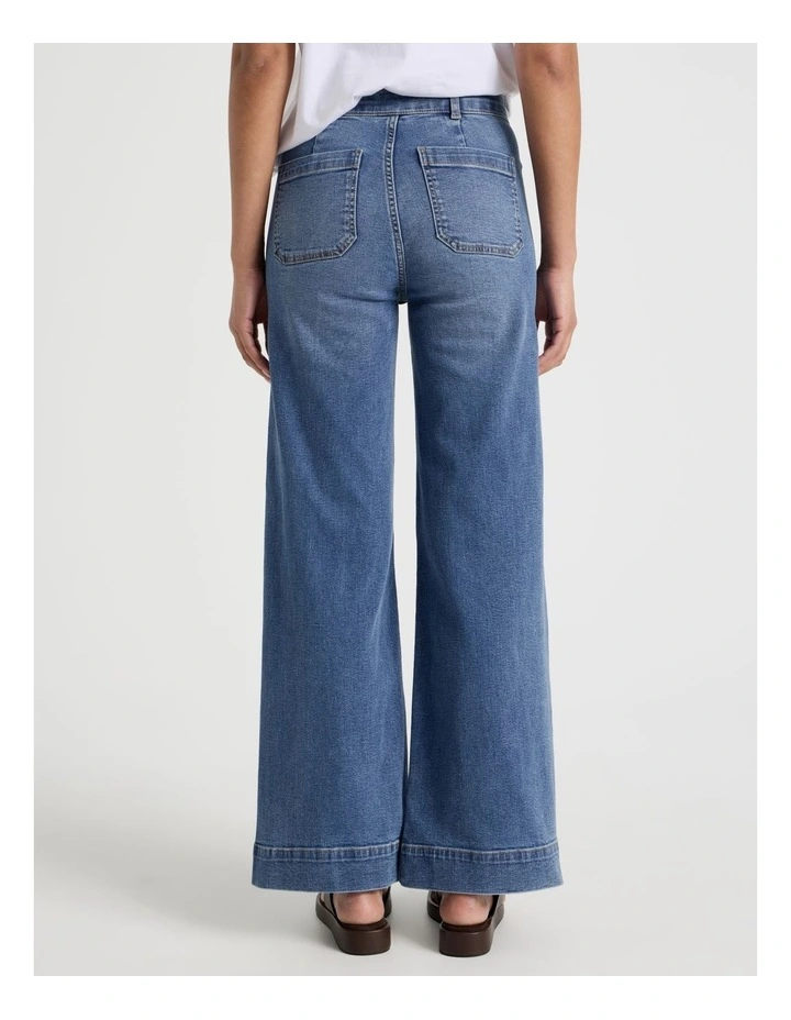 Wide Leg Patch Pocket Jeans in Medium Indigo image 6