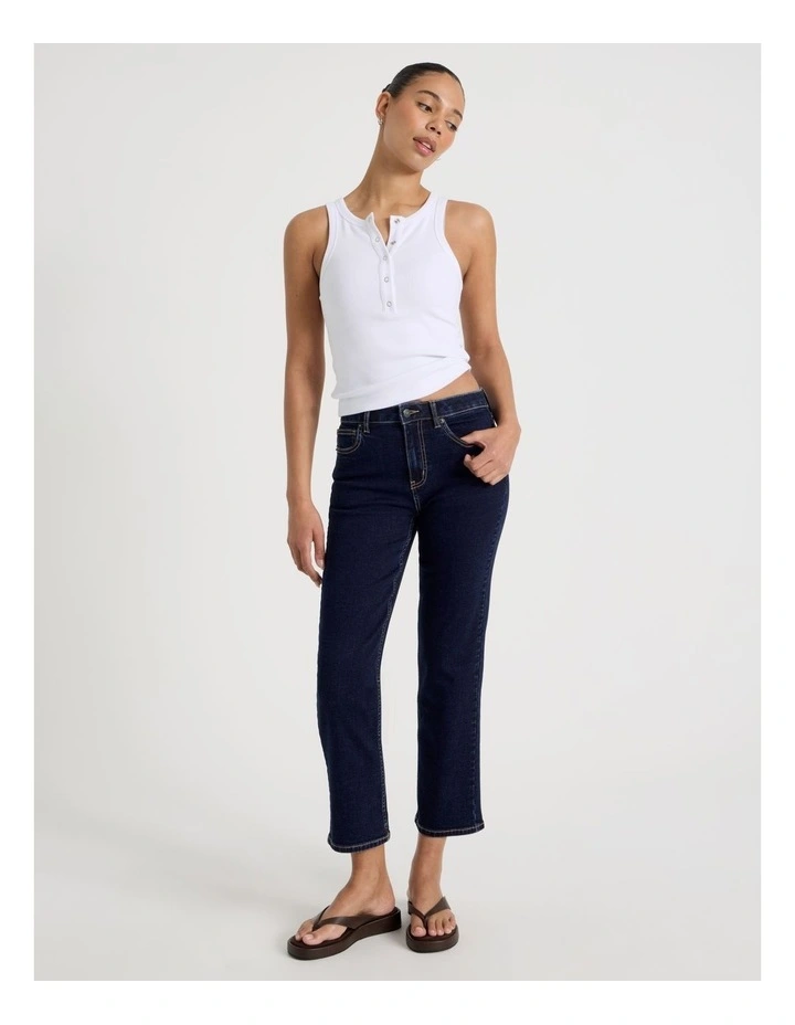 Cropped Straight Mid Rise Jeans in Rinse image 4