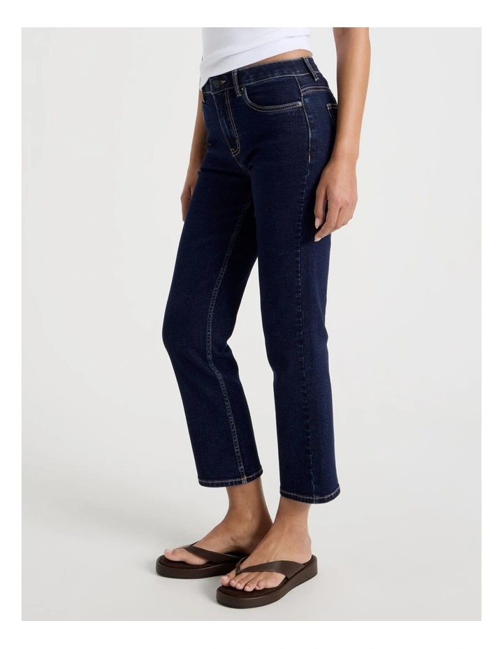 Cropped Straight Mid Rise Jeans in Rinse image 5
