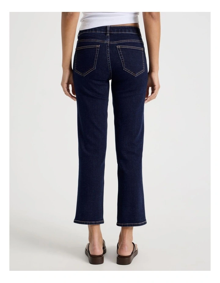 Cropped Straight Mid Rise Jeans in Rinse image 6