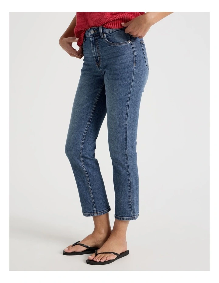 Cropped Straight Mid Rise Jean in Medium Indigo image 5