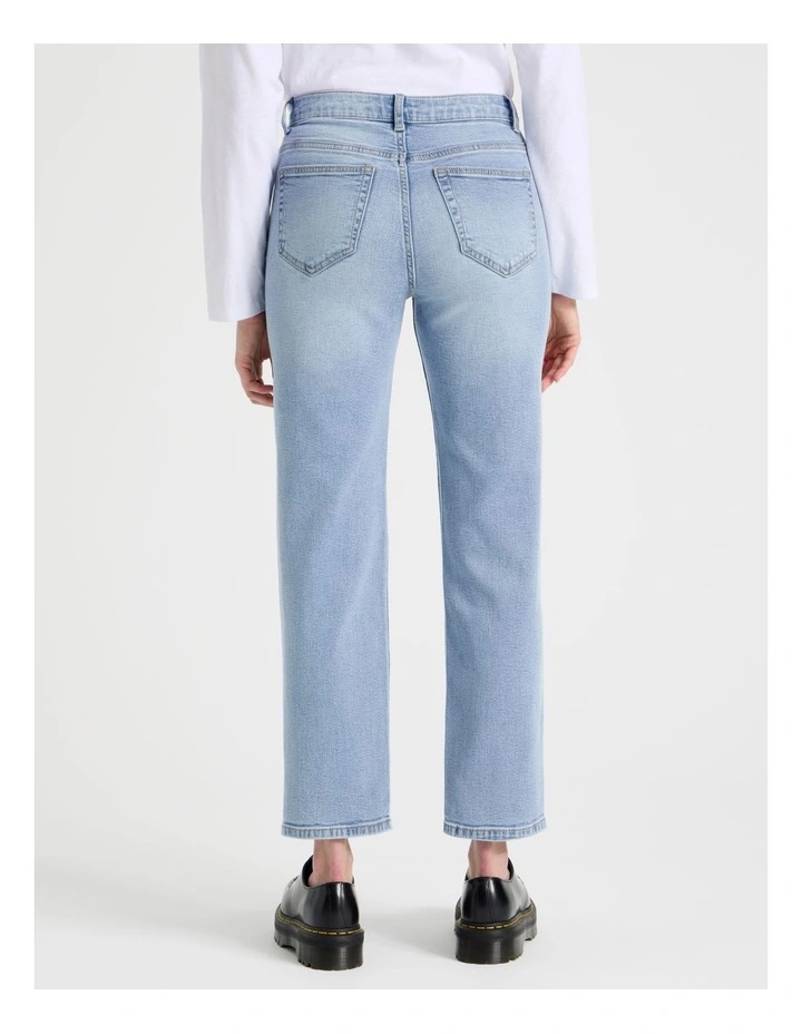 Cropped Straight Mid Rise Jean in Light Indigo image 5