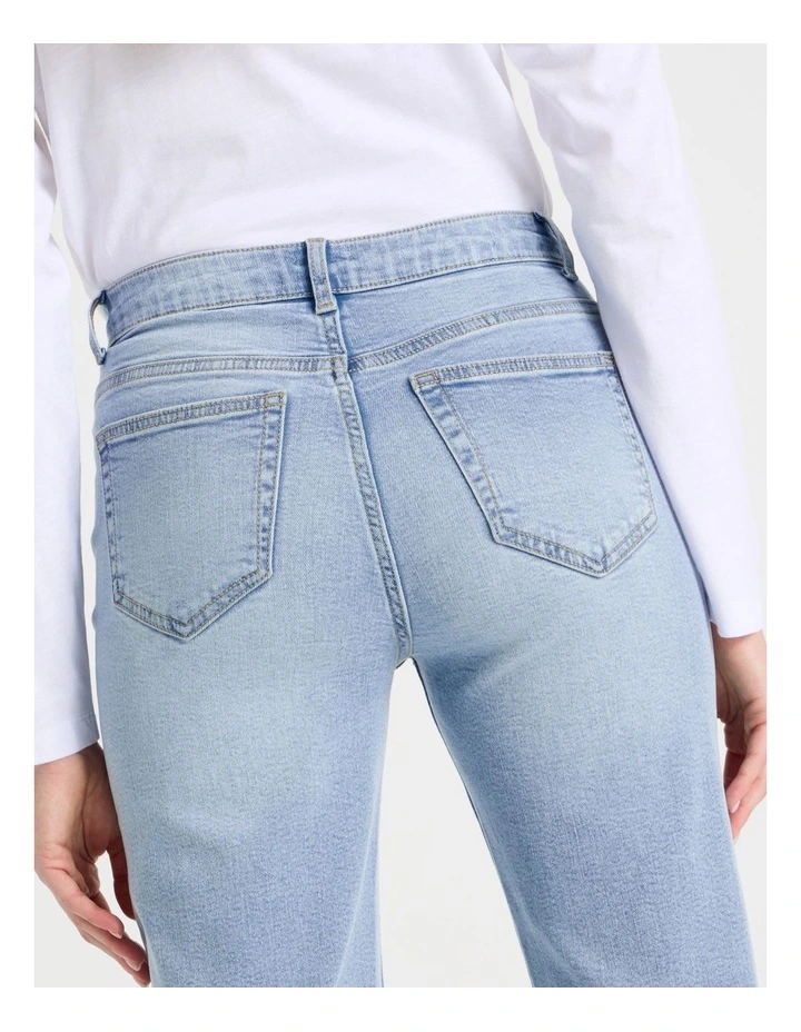 Cropped Straight Mid Rise Jean in Light Indigo image 6