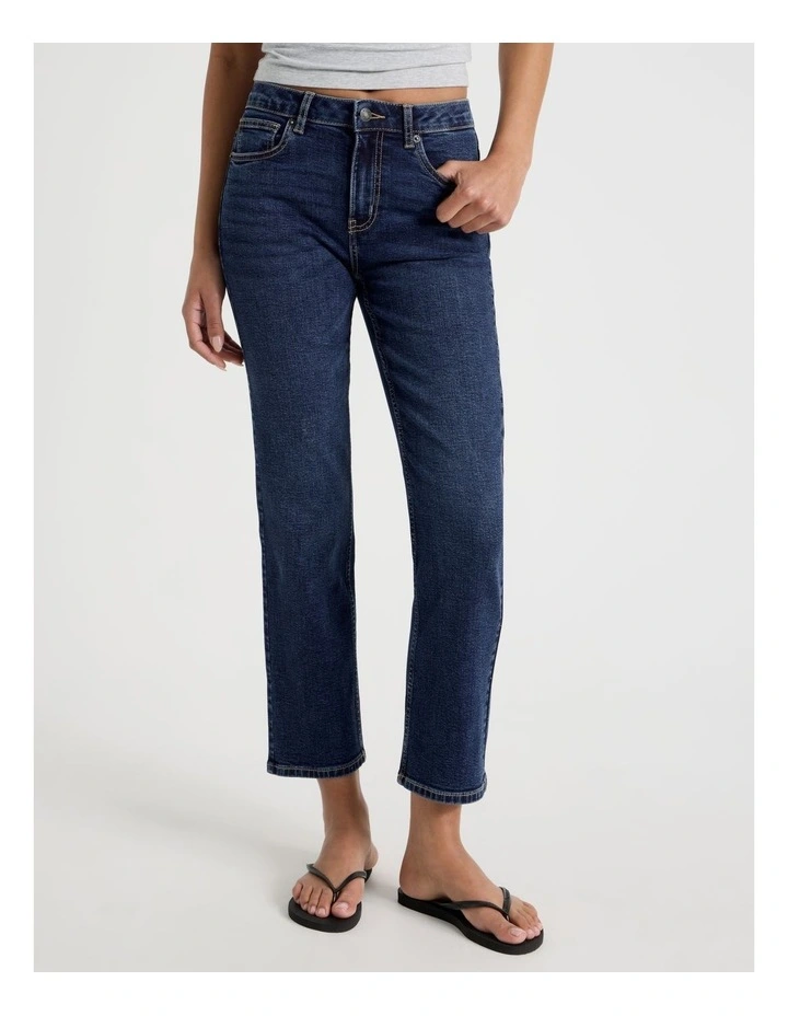 Cropped Straight Mid Rise Jeans in Dark Indigo image 2