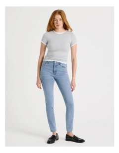 Skinny Mid Rise Jean in Light Indigo