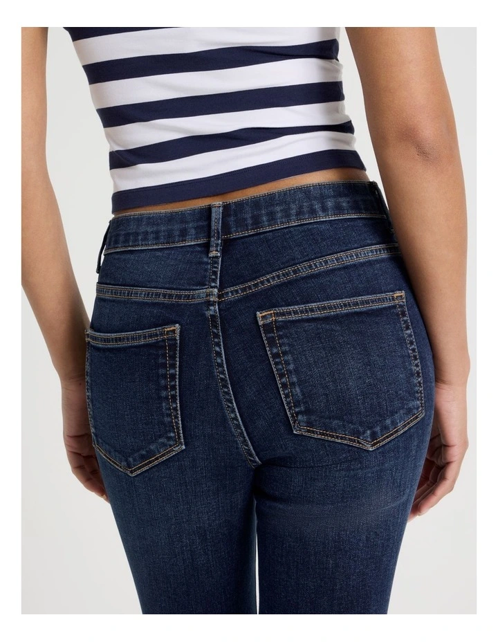 Skinny Mid Rise Jean in Medium Indigo image 7