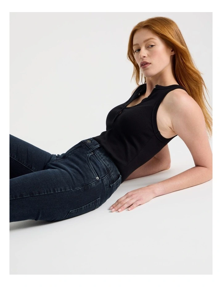 Skinny Mid Rise Jean in Blue Black image 4