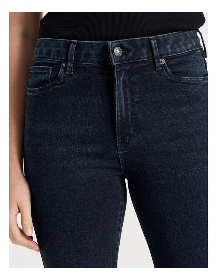 Skinny Mid Rise Jean with Short Inseam in Blue Black image 5