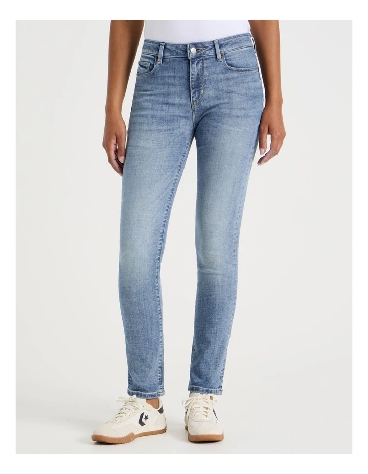 Slim Mid Rise Jean in Light Indigo image 2