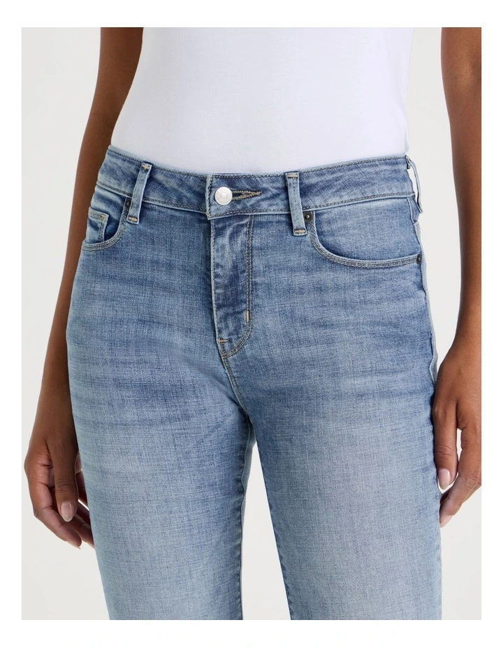 Slim Mid Rise Jean in Light Indigo image 3