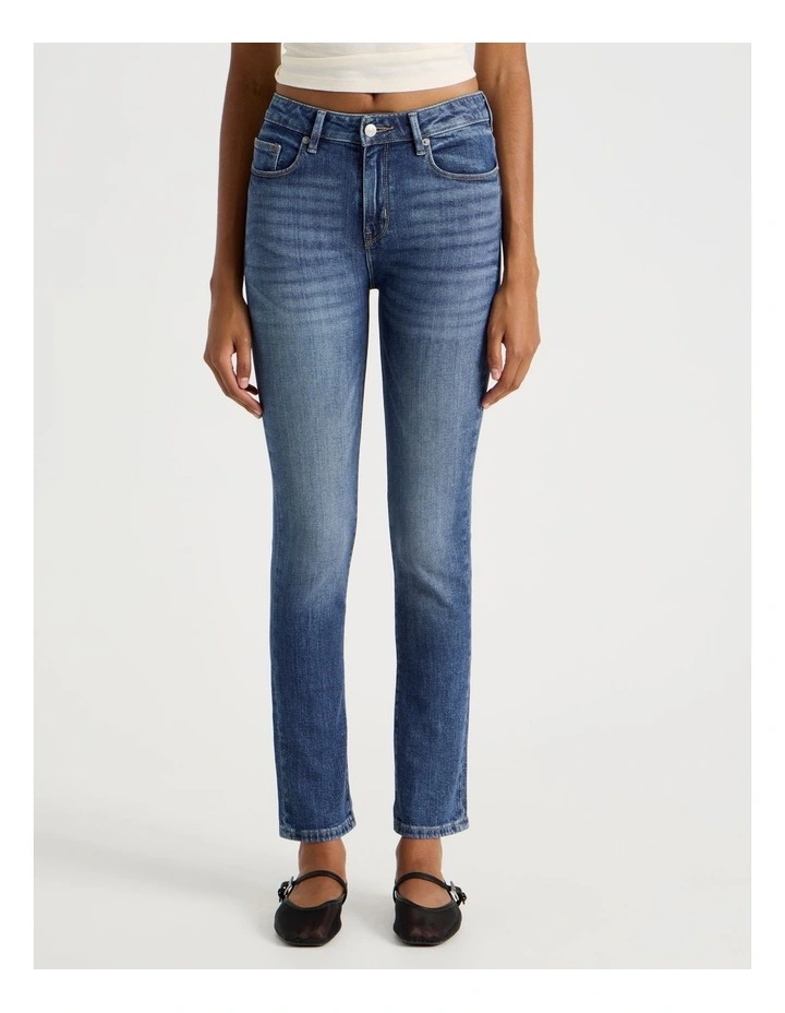 Slim Mid Rise Jean in Medium Wash image 2