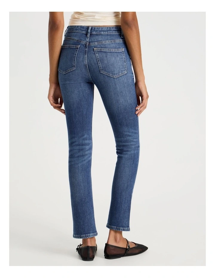 Slim Mid Rise Jean in Medium Wash image 5