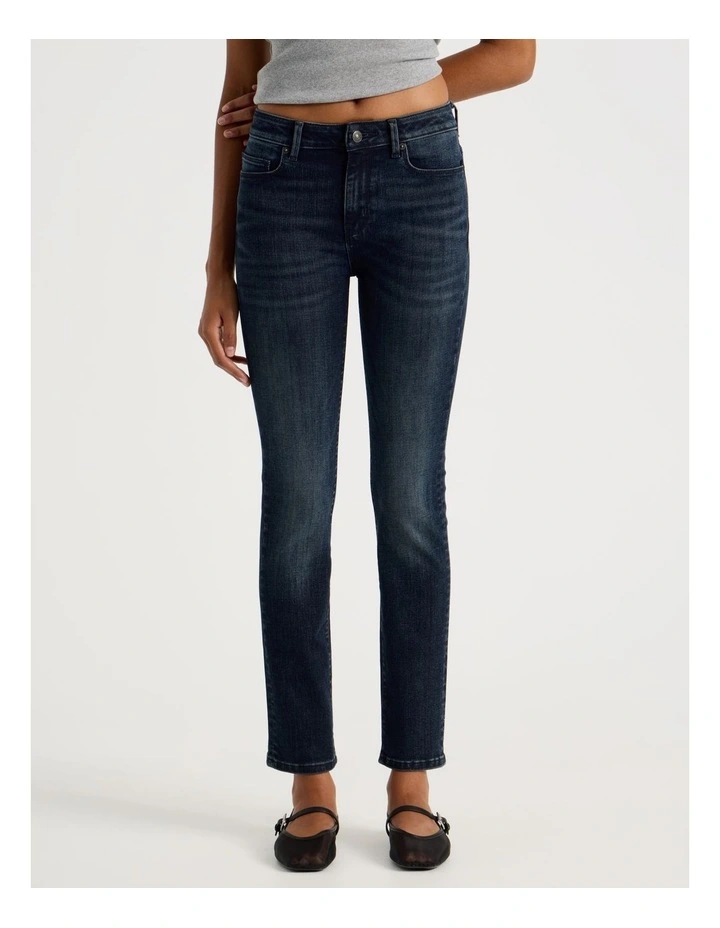 Slim Mid Rise Jean in Blue Black image 2