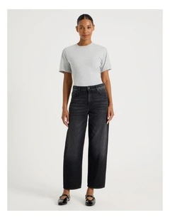 Barrel Mid Rise Jean In Washed Black