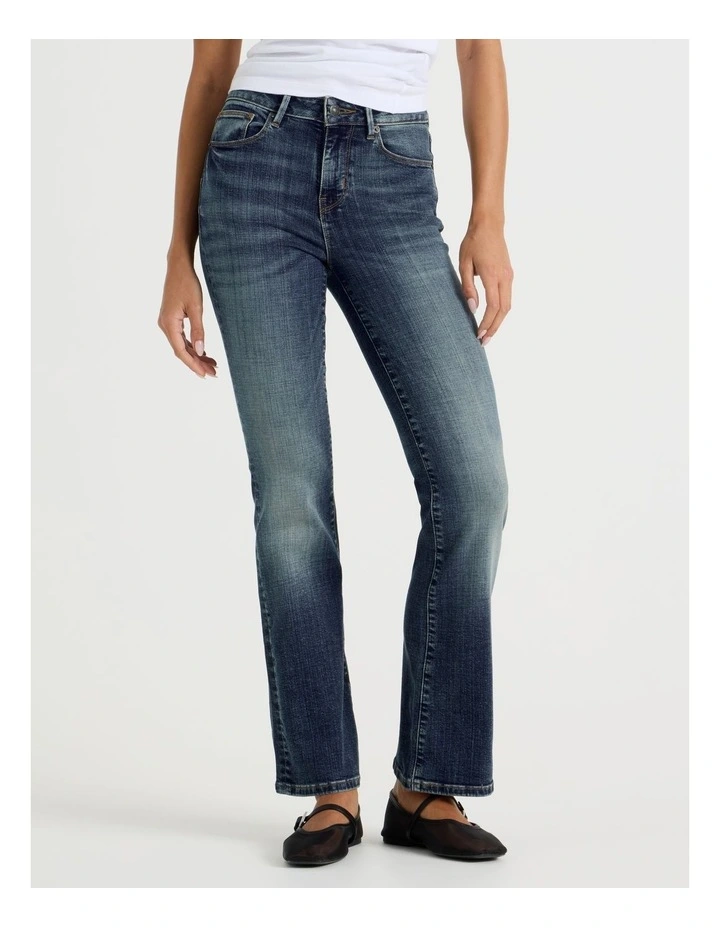 Sculpt Bootcut Mid Rise Jeans in Dark Wash image 3