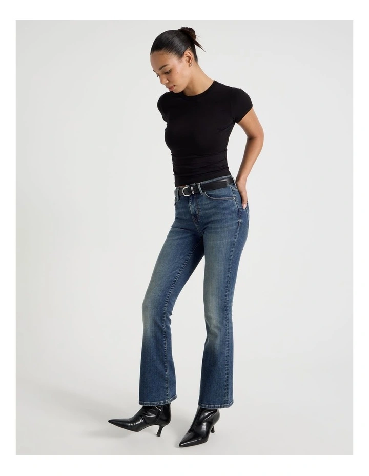 Sculpt Bootcut Mid Rise Jeans in Dark Wash image 4