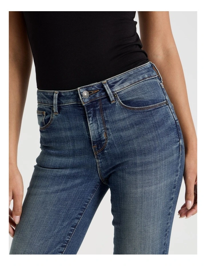 Sculpt Bootcut Mid Rise Jeans in Dark Wash image 5