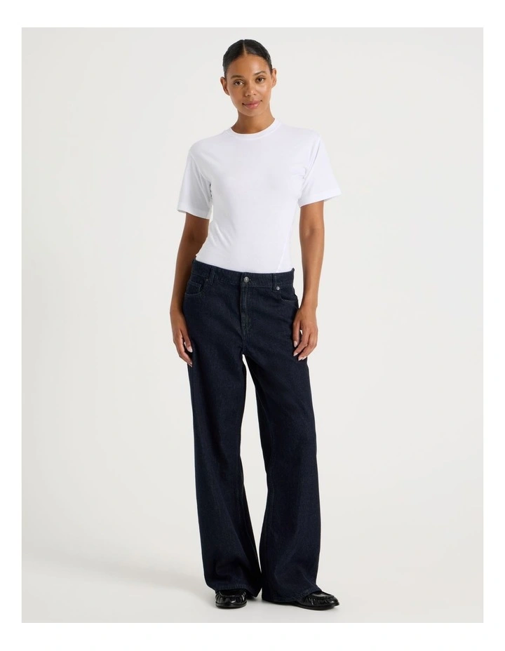 Relaxed Low Rise Jean In Rinse image 1