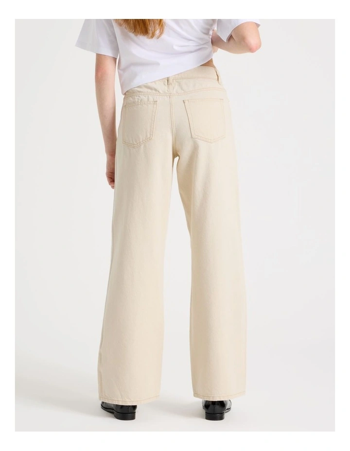 Relaxed Low Rise Jean in Ecru image 6